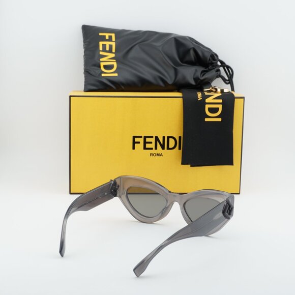 Fendi FE40146I 20A Cat Eye Sunglasses - Grey/Smoke